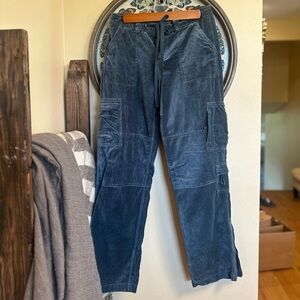 Sundance Nightfall Velour Cargo sz 4